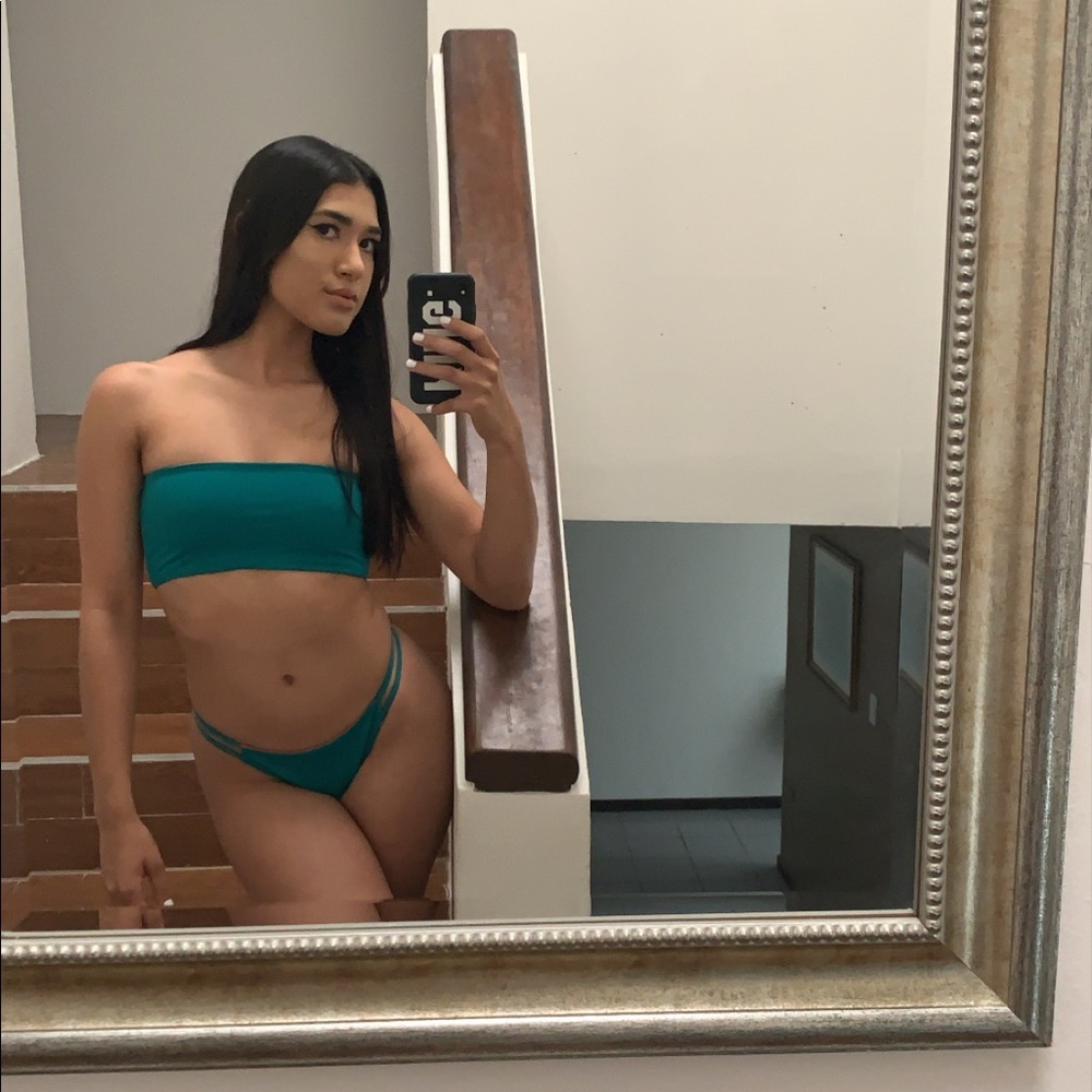 New! Reversible Swim Set